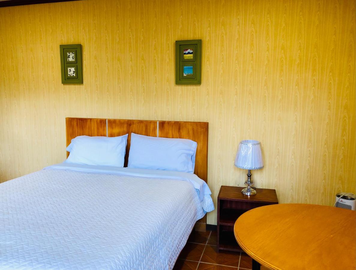 Quito Terrace Hostel Buitenkant foto